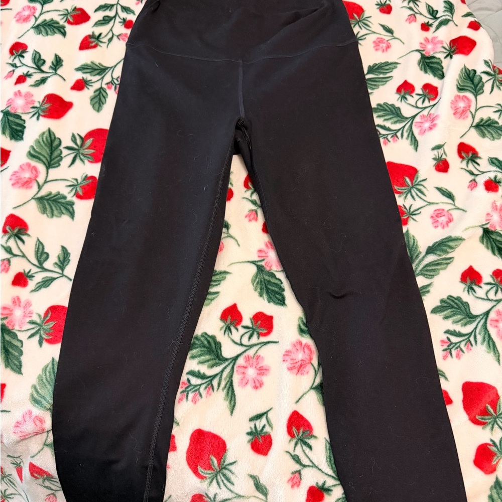 Fabletics Powerhold Cropped Leggings